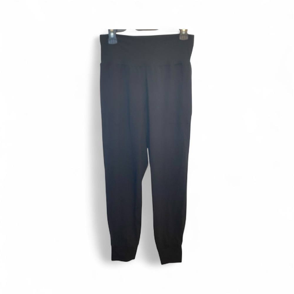 Athleta Medium Black Cruise Jogger in Powervita